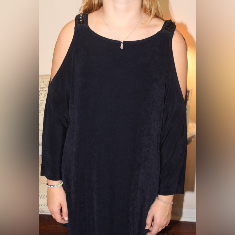 travelers by chicos navy spandex top with shoulders cut out size 2X